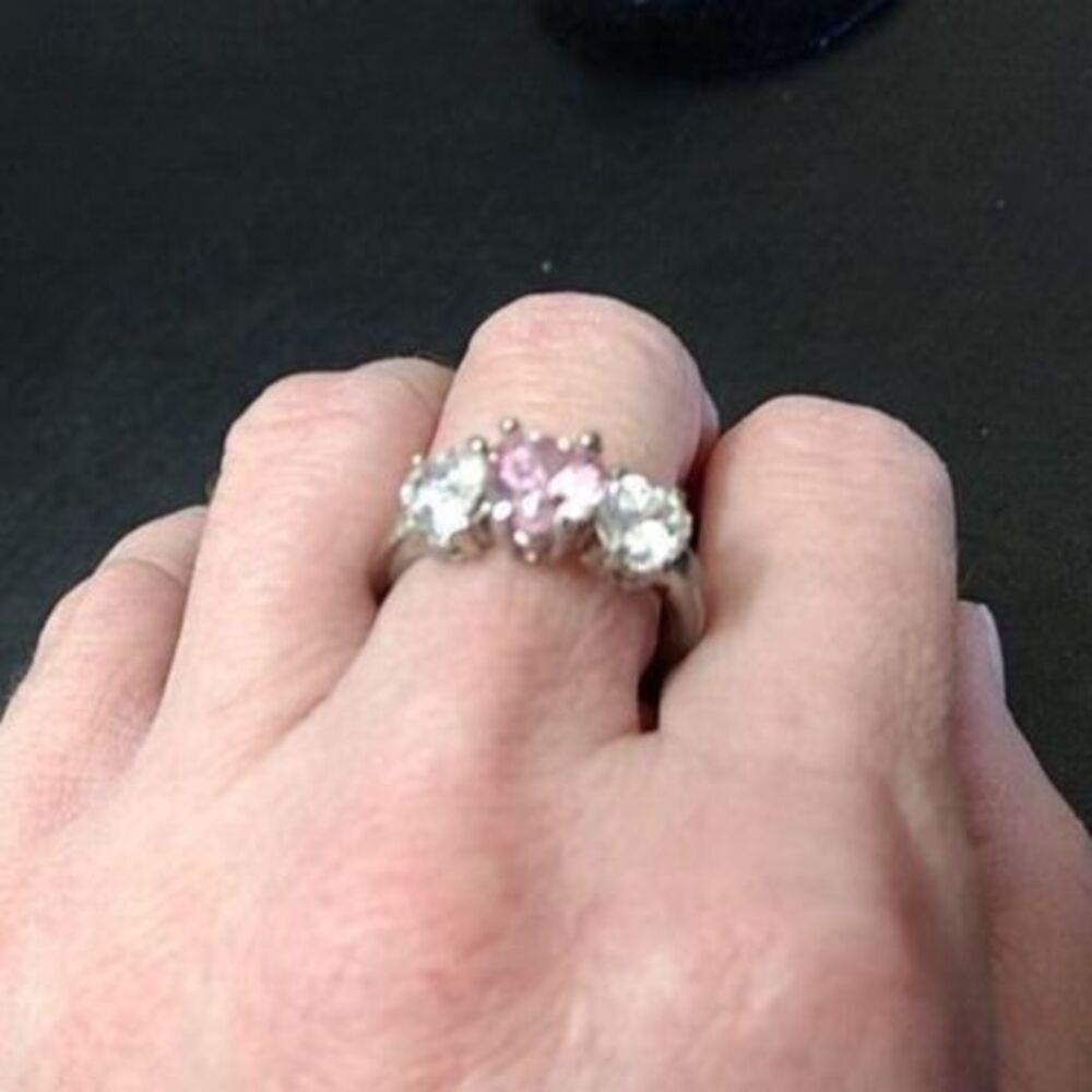 18K white GF pink heart rhinestone ring size 7.5